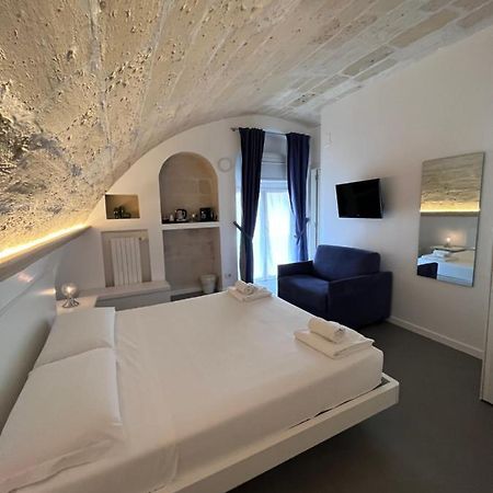 Il Giramondo Suite&Room Self Check-In Матера Экстерьер фото