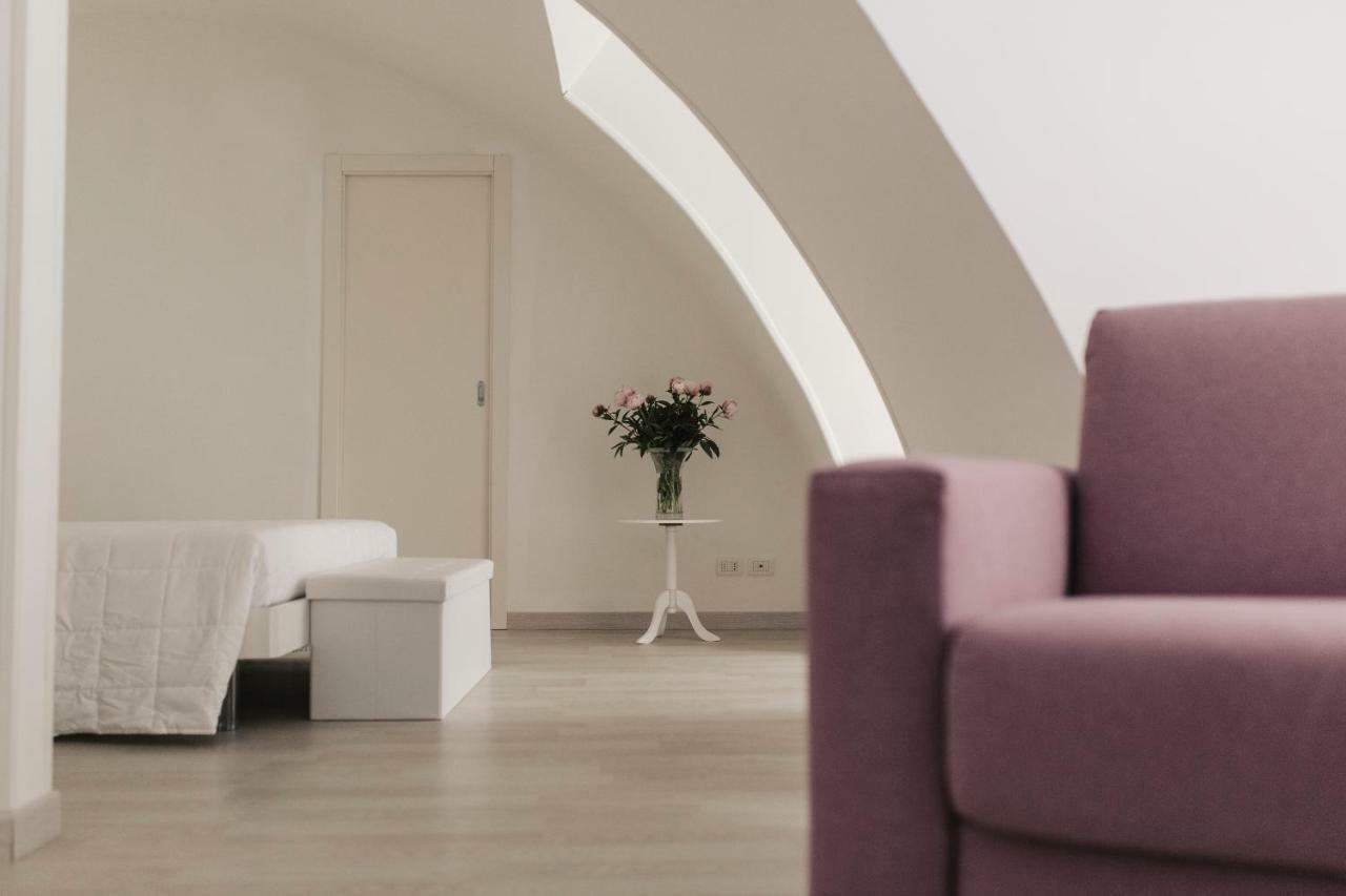 Il Giramondo Suite&Room Self Check-In Матера Экстерьер фото